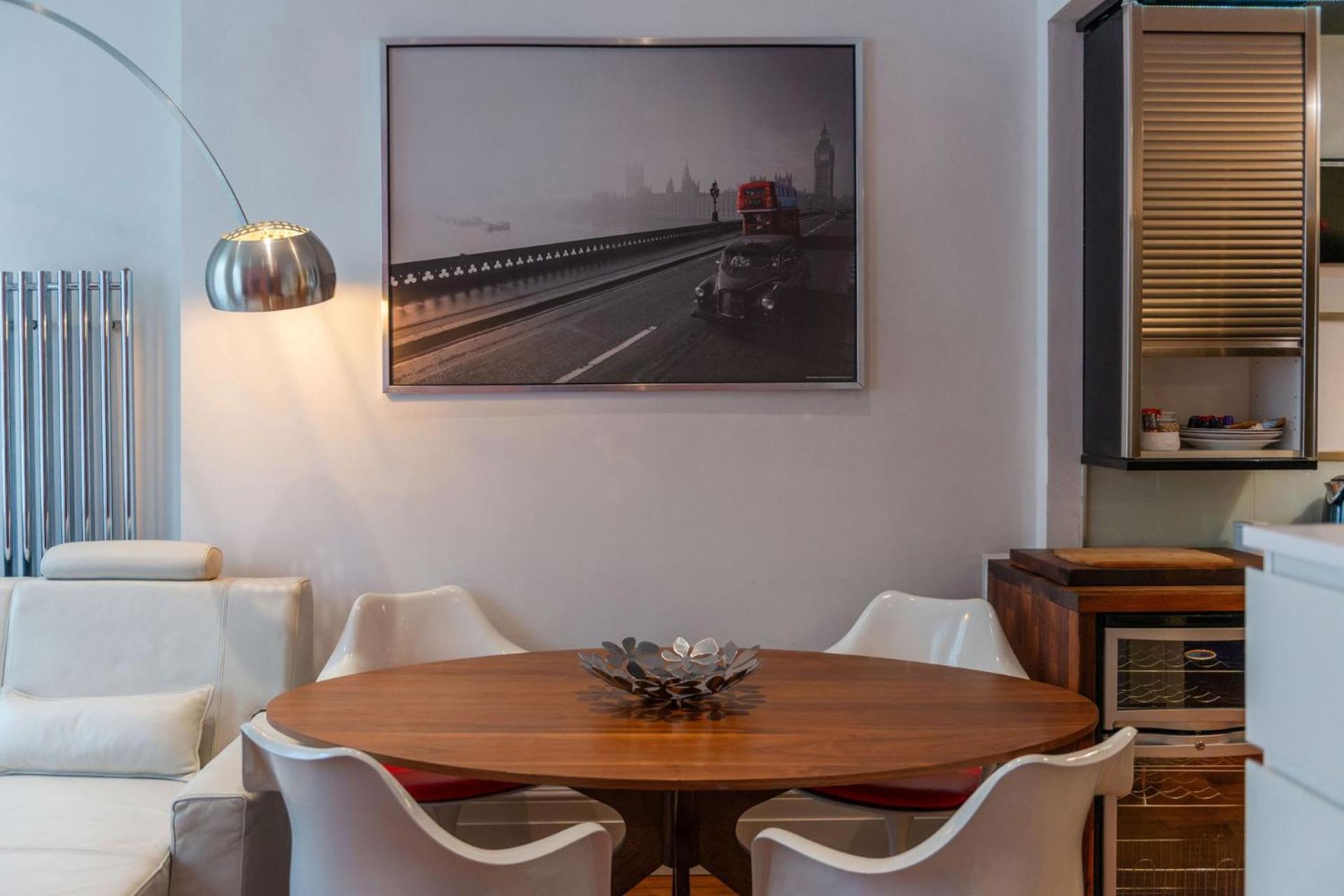 The "Red Room Apartment" - Fitzrovia - By Frankie Says London Eksteriør billede